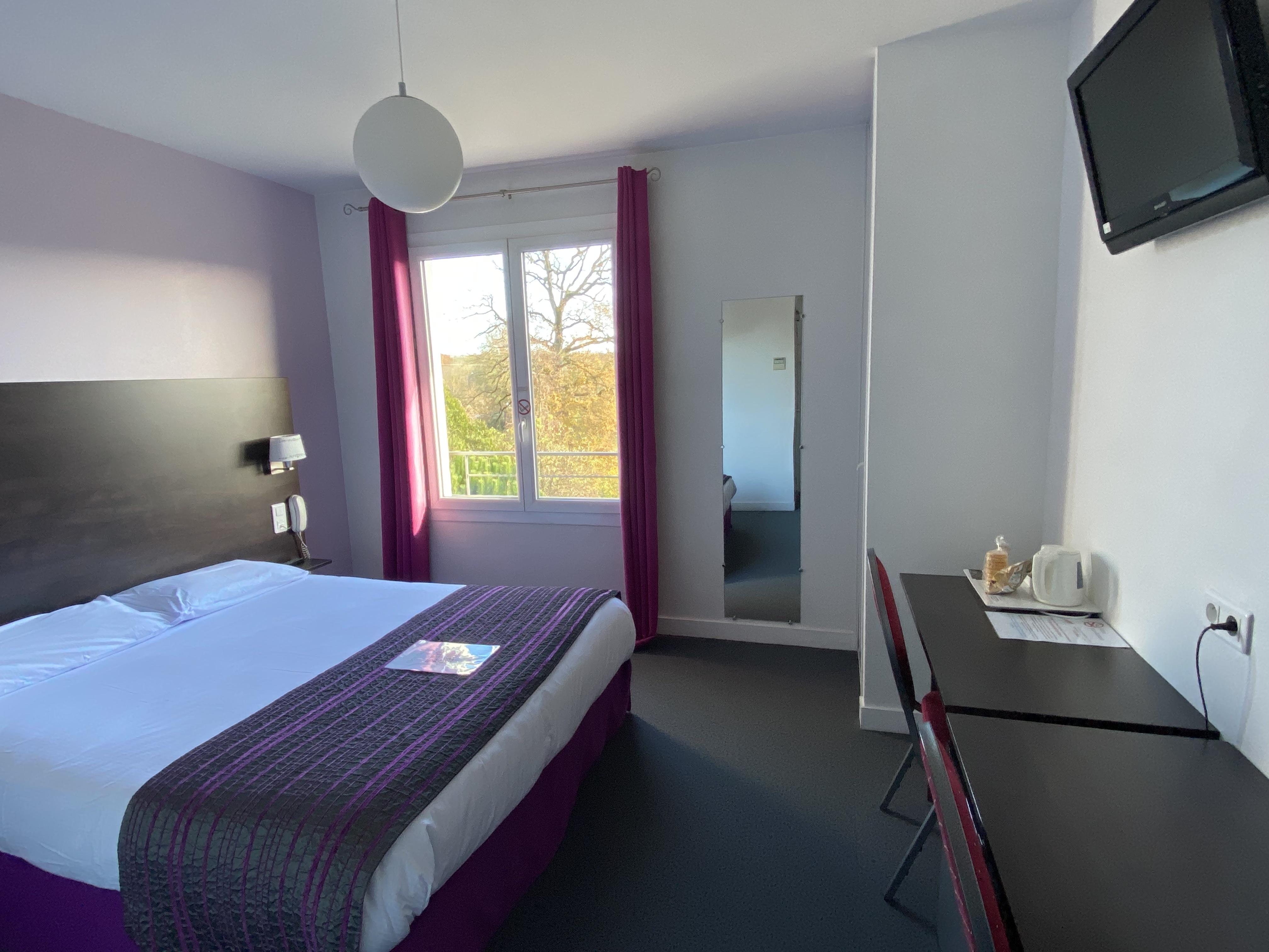 Logis Hotel Aux Berges De L'Aveyron Onet-le-Chateau Exterior foto